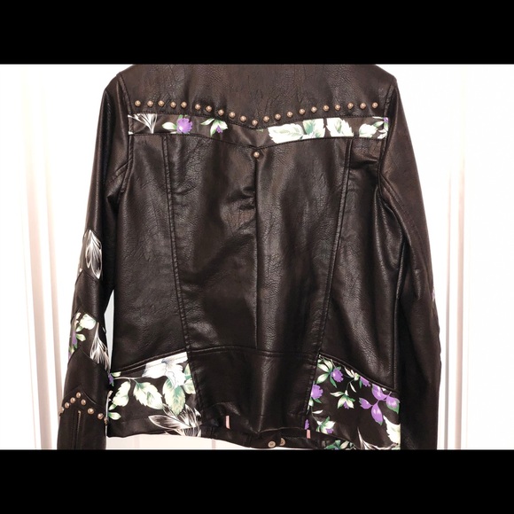 SOLD! Madden Faux Studded Leather Jacket - Picture 7 of 7